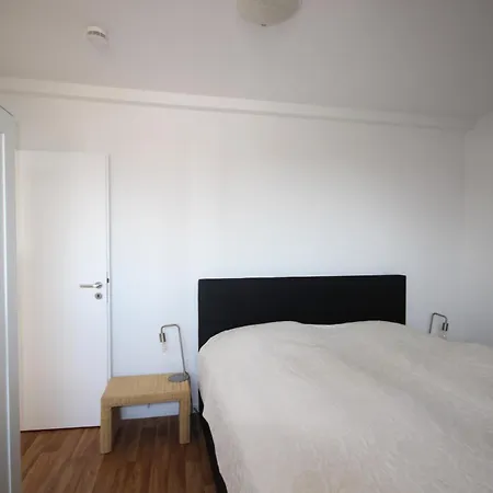 Bumann 63-8 Apartment