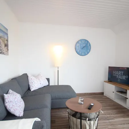 Bumann 63-8 Apartment